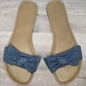 Time And Tru Denim Blue Bow Slide Sandals